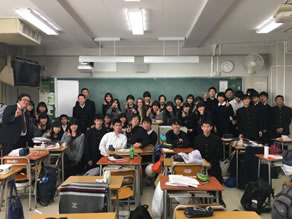 富士高等学校 ホームルームの写真（1）