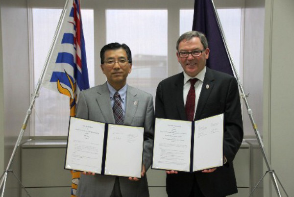 (IMG)Partnerships with educational organization of overseas 1